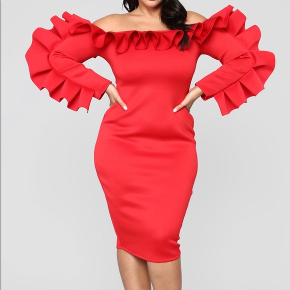 Fashion Nova Dresses & Skirts - 🔥HP🔥Ruffle you in love dress midi dress🔥